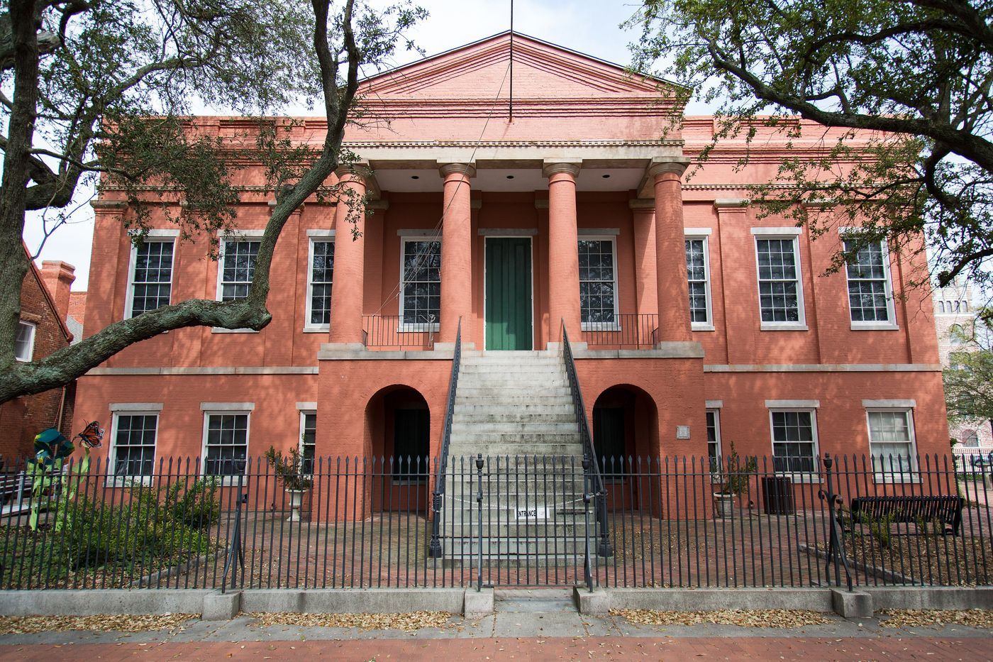 Olde Towne Portsmouth courthouse